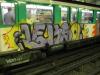 train-graffiti-paris-metro