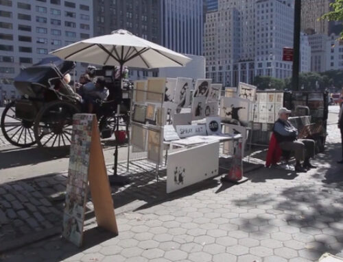 Banksy set up a stall selling 100% authentic original signed canvases. And no one knew!